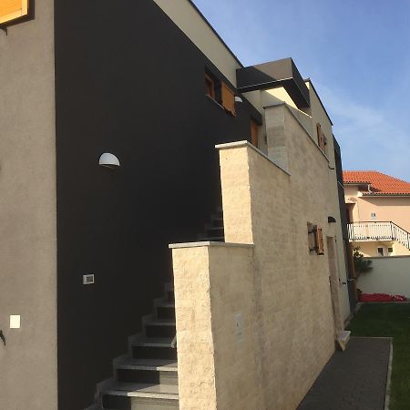 Villa Palatium I Fažana Eksteriør billede
